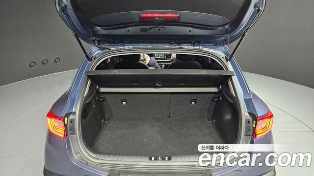 Kia Stonic 2018 — photo 20
