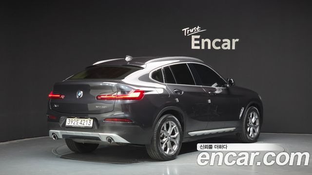 BMW X4 2021 — photo 2