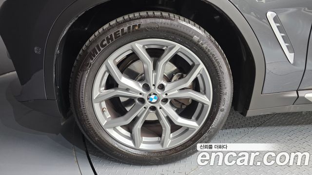 BMW X4 2021 — photo 5
