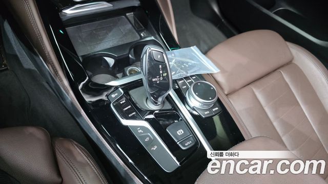 BMW X4 2021 — photo 9