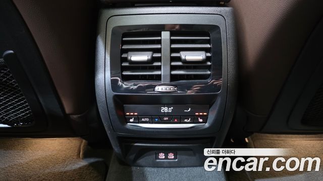 BMW X4 2021 — photo 18