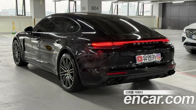 Porsche Panamera 2023 — photo 4