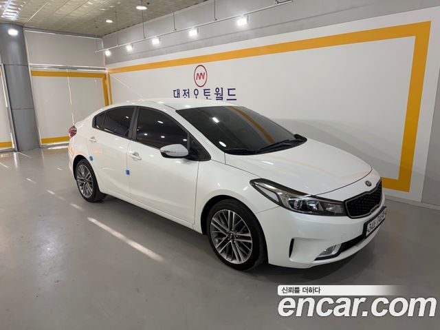 Kia K3 2017 — photo 9