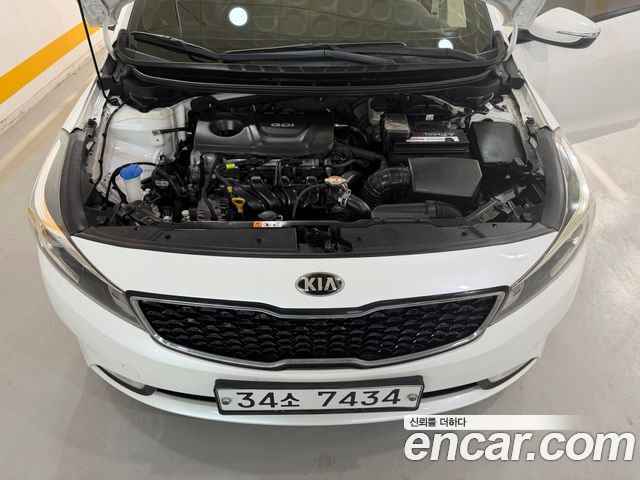 Kia K3 2017 — photo 20