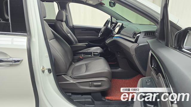 Honda Odyssey 2020 — photo 11