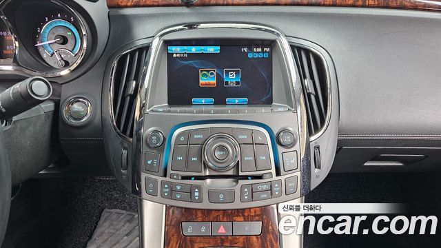 Chevrolet Korea Alpheon 2012 — photo 16