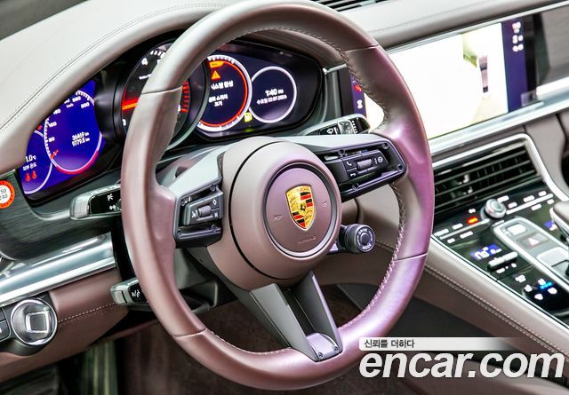 Porsche Panamera 2023 — photo 7