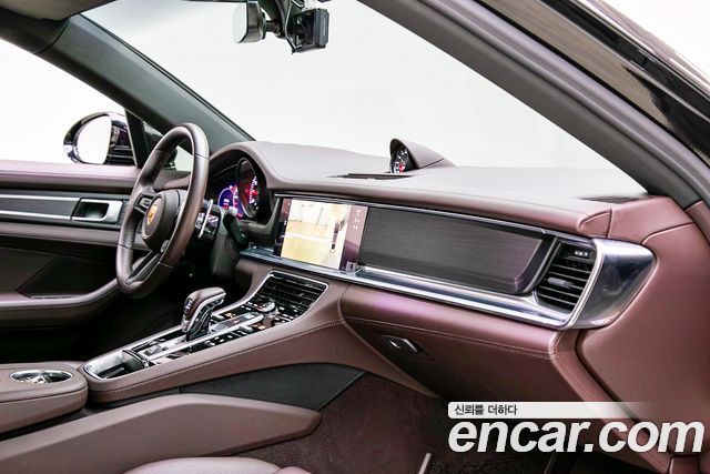 Porsche Panamera 2023 — photo 8