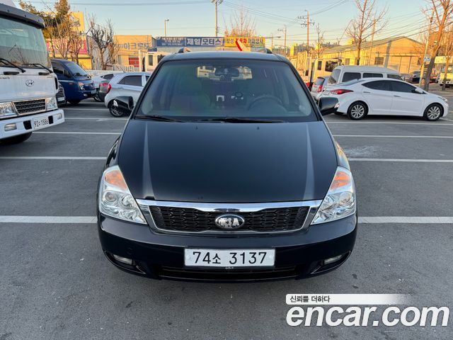 Kia Canival 2014 — photo 2
