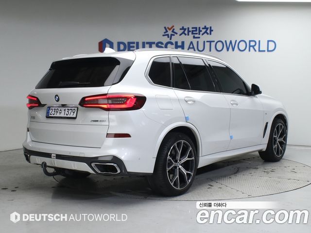 BMW X5 2021 — photo 2