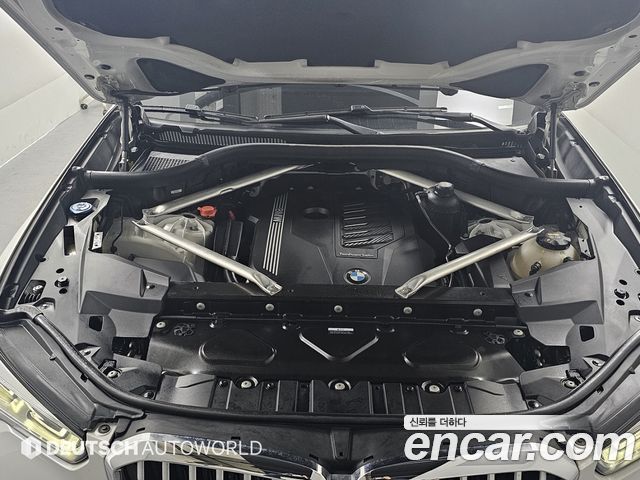 BMW X5 2021 — photo 6