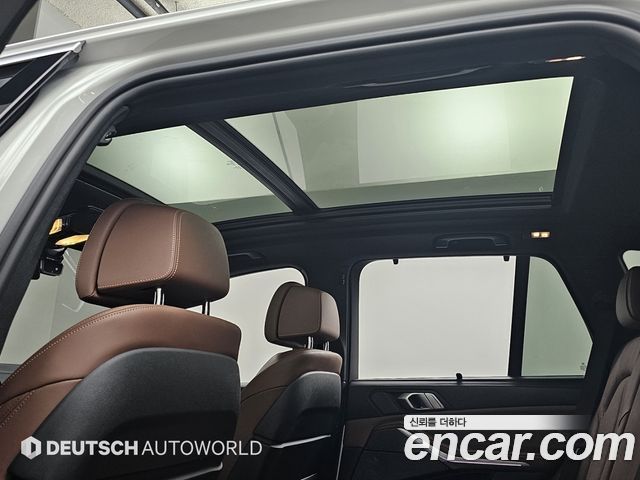 BMW X5 2021 — photo 19