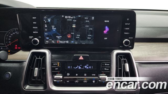 Kia Sorento 2022 — photo 14