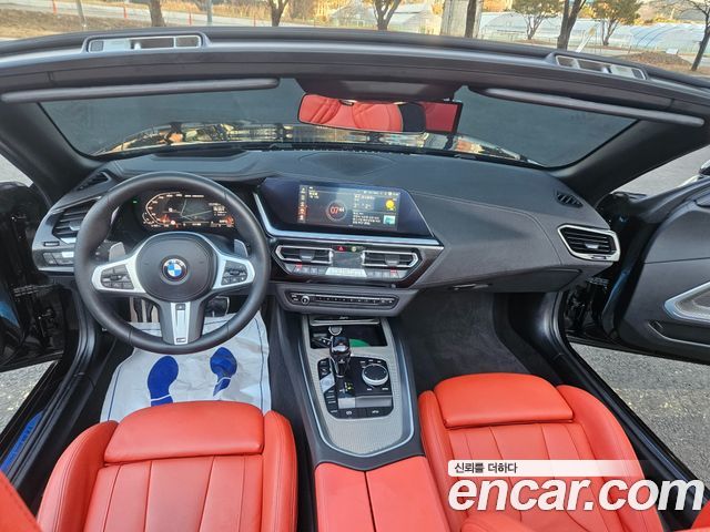 BMW Z4 2024 — photo 10