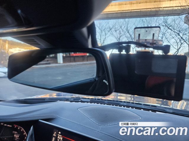 BMW Z4 2024 — photo 19