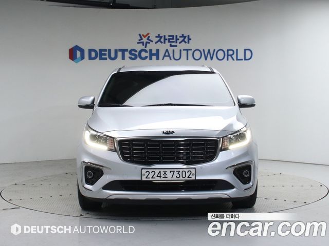 Kia Canival 2020 — photo 3