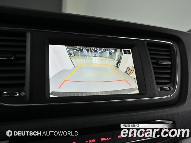 Kia Canival 2020 — photo 15