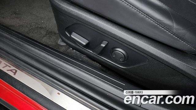 Hyundai Sonata 2020 — photo 17