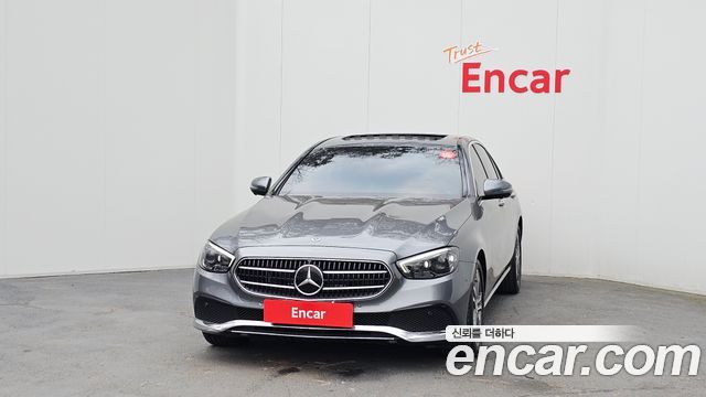 Mercedes-Benz E-Class 2021 — photo 3
