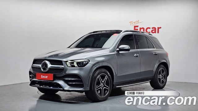 Mercedes-Benz GLE-Class 2021 — photo 1