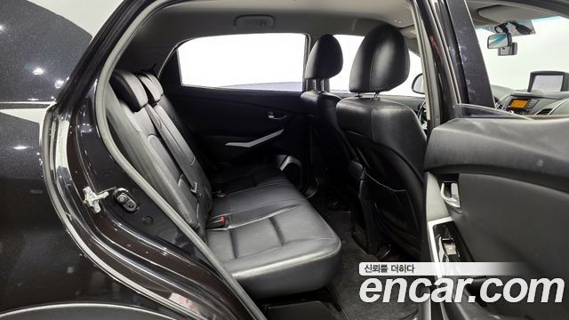 KG Mobility KORANDO 2018 — photo 12