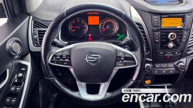 KG Mobility KORANDO 2018 — photo 13