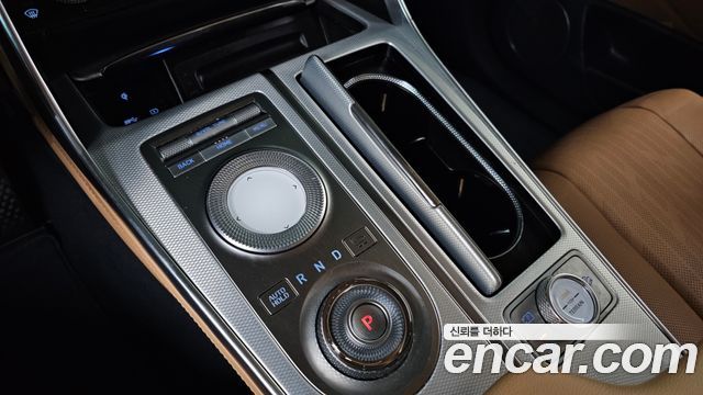 Genesis GV80 2020 — photo 9