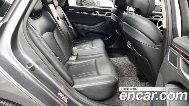 Hyundai Genesis 2016 — photo 12