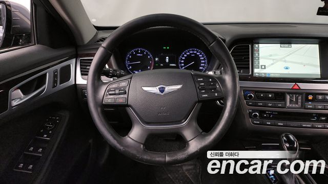 Hyundai Genesis 2016 — photo 13