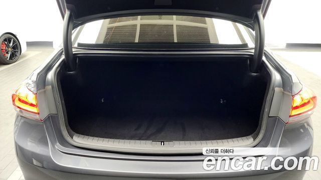 Hyundai Genesis 2016 — photo 20