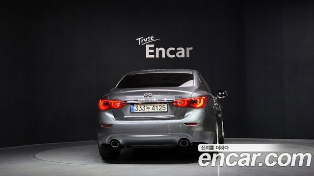 Infiniti Q50 2016 — photo 4