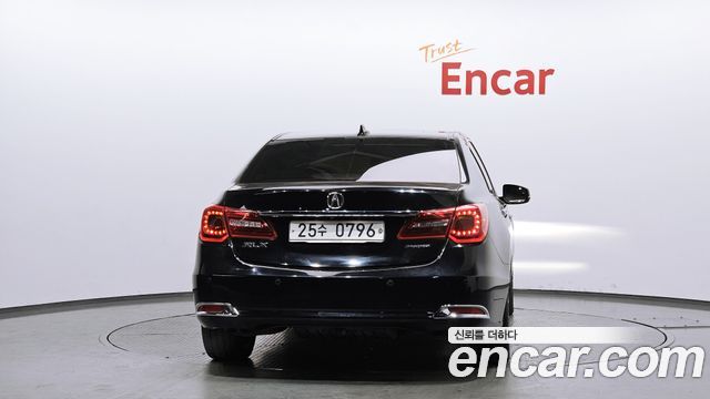 Honda Legend 2016 — photo 4