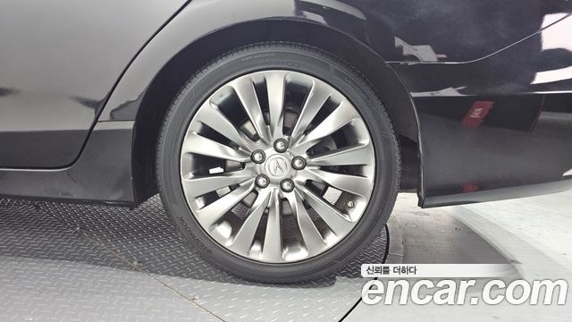 Honda Legend 2016 — photo 5