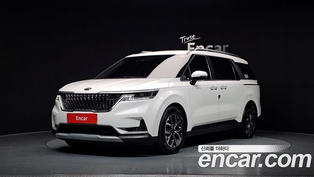 Kia Canival 2021 — photo 1