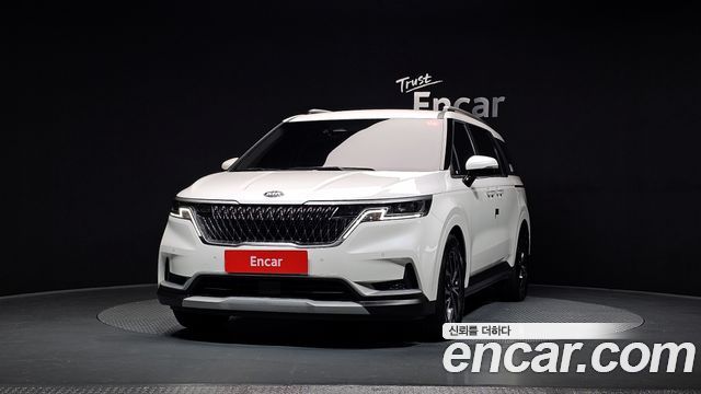 Kia Canival 2021 — photo 3