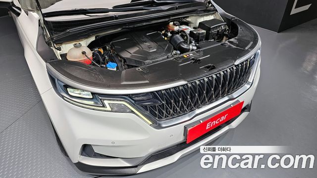 Kia Canival 2021 — photo 6