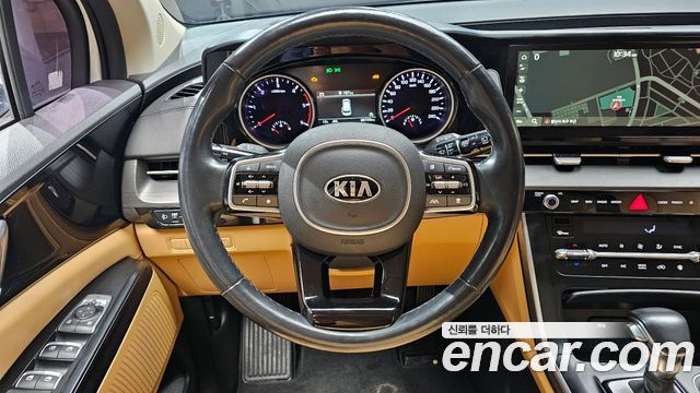 Kia Canival 2021 — photo 13