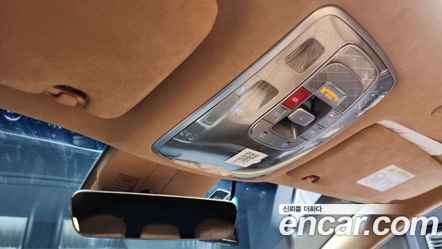 Genesis GV80 2023 — photo 17