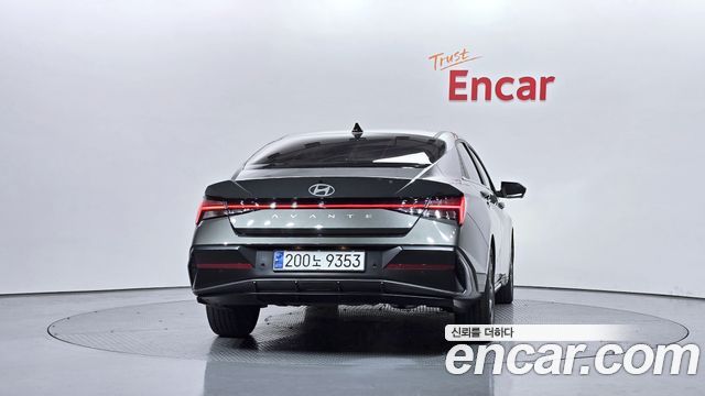 Hyundai AVANTE 2024 — photo 4