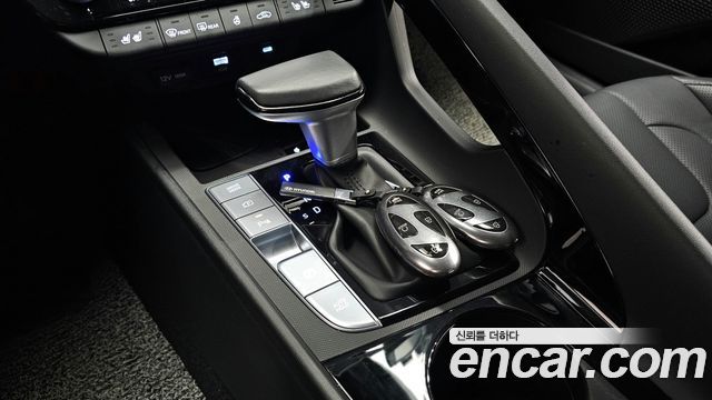 Hyundai AVANTE 2024 — photo 9