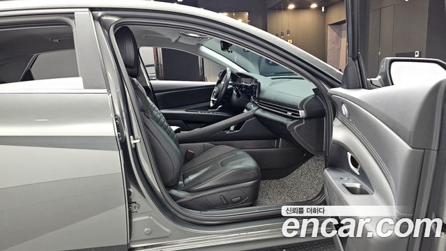Hyundai AVANTE 2024 — photo 12