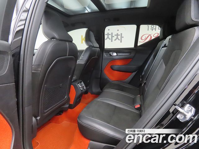 Volvo XC40 2019 — photo 6