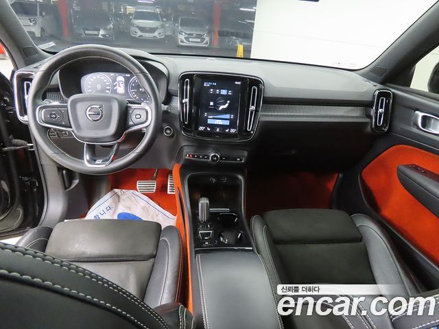 Volvo XC40 2019 — photo 7