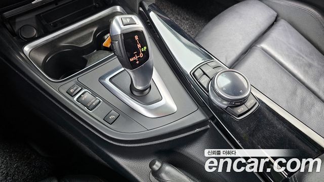 BMW 4-Series 2015 — photo 9