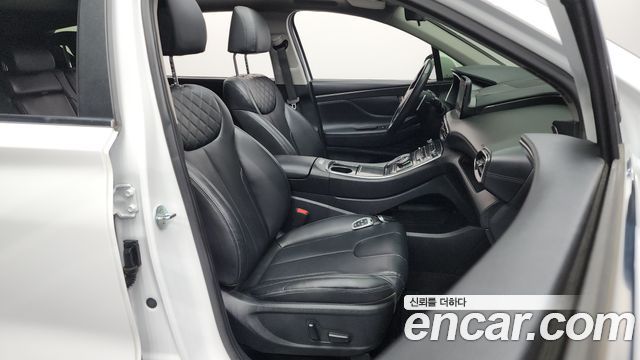 Hyundai Santafe 2021 — photo 11