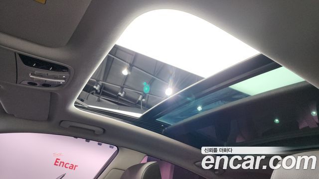 Kia K7 2016 — photo 19