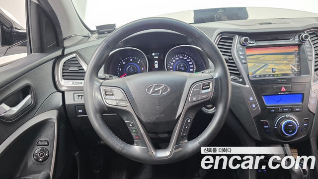 Hyundai Santafe 2014 — photo 13