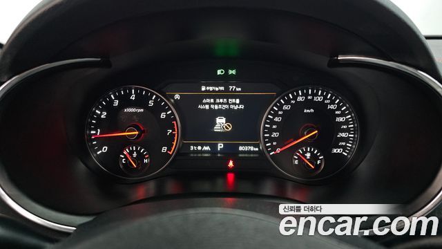 Kia Stinger 2023 — photo 8