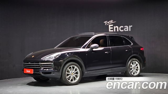 Porsche Cayenne 2019 — photo 1