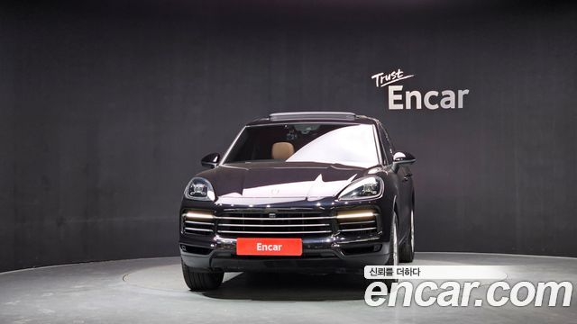 Porsche Cayenne 2019 — photo 3